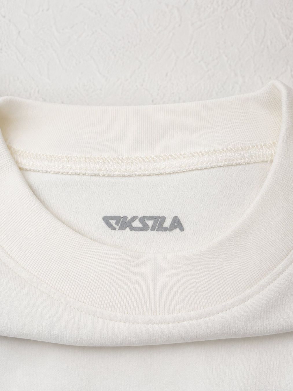 Siksilk T-shirt: Siksilk T-Shirt – Usato da Oppligen venduto da DUKE_390 2