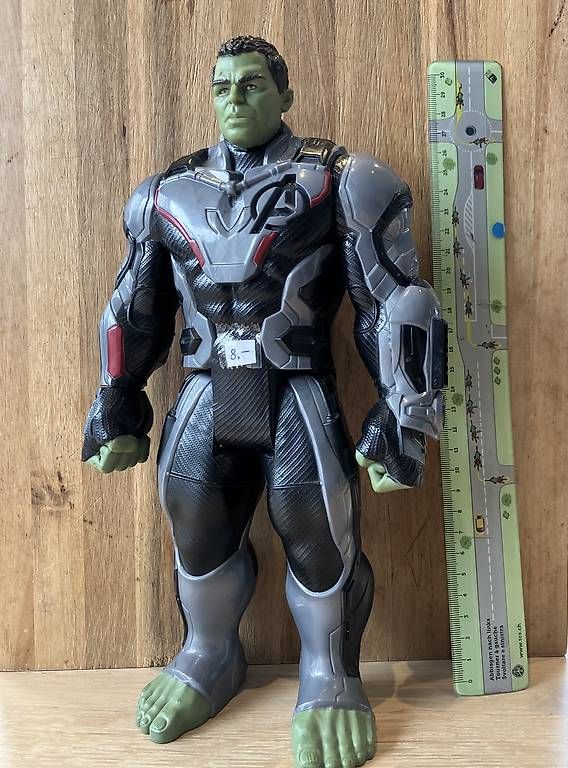 Giocattoli: Figurine de Captain America et Hulk – Usato da Posieux venduto da easyrider66 1