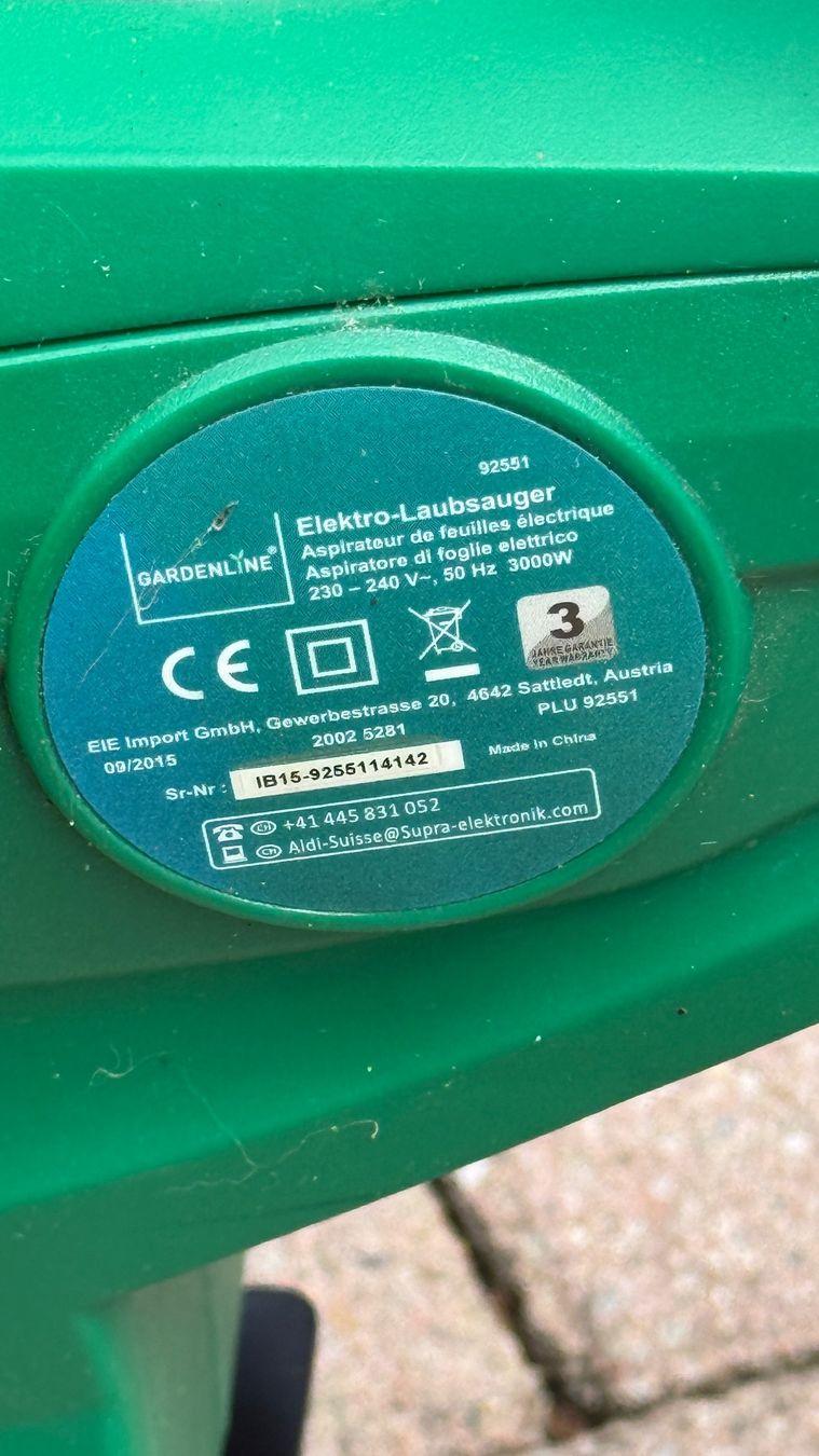 Soffiatori & Aspiratori per foglie: Elektro Laubsauger Laubbläser – Usato da Gersau venduto da Whatafeeling 2