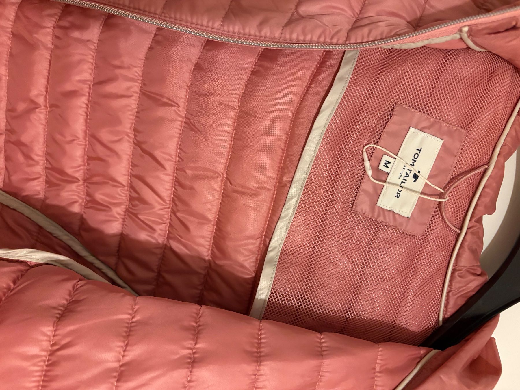 Tom Tailor Jacken: Tom Tailor rosa Jacke Größe s – Gebraucht aus Kloten von san_5mh5