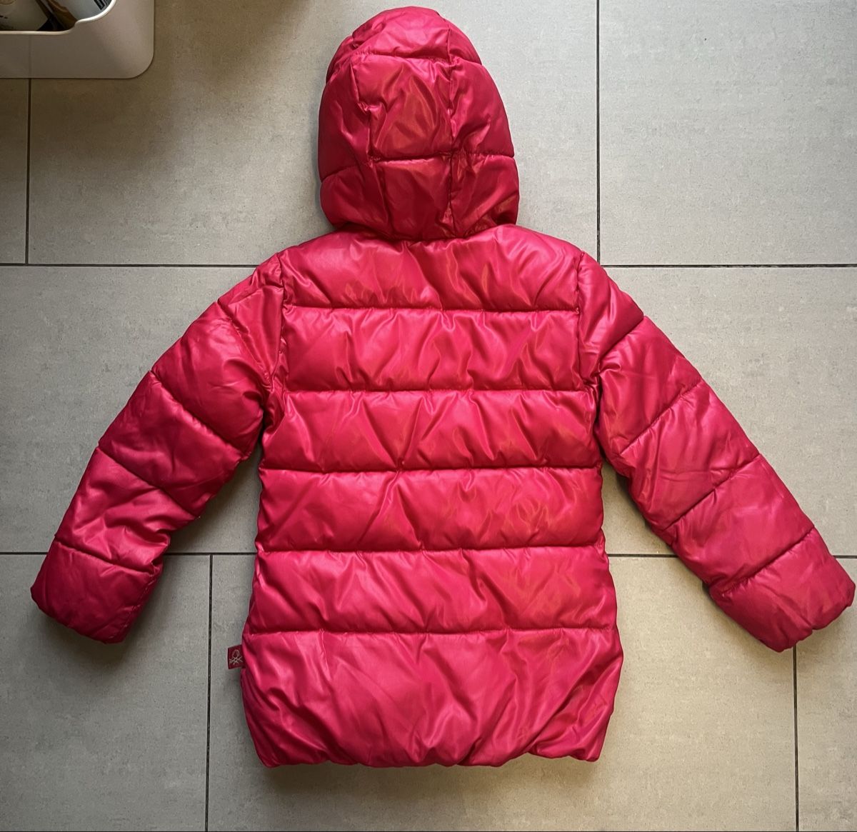 Benetton Giacche & Cappotti: Benetton pinkige Winterjacke, Gr. 120 – Usato da Zürich venduto da jmg_8005 1
