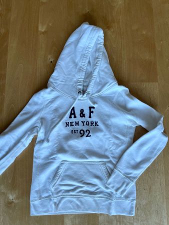 Weisser A&F Hoodie - ideal für den Frühling