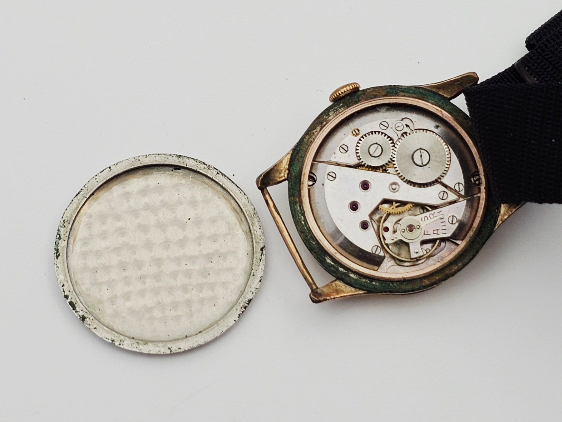 Uhren: Vintage Herrenuhr Handaufzug – Gebraucht aus Bassersdorf von AnkerWatch 6