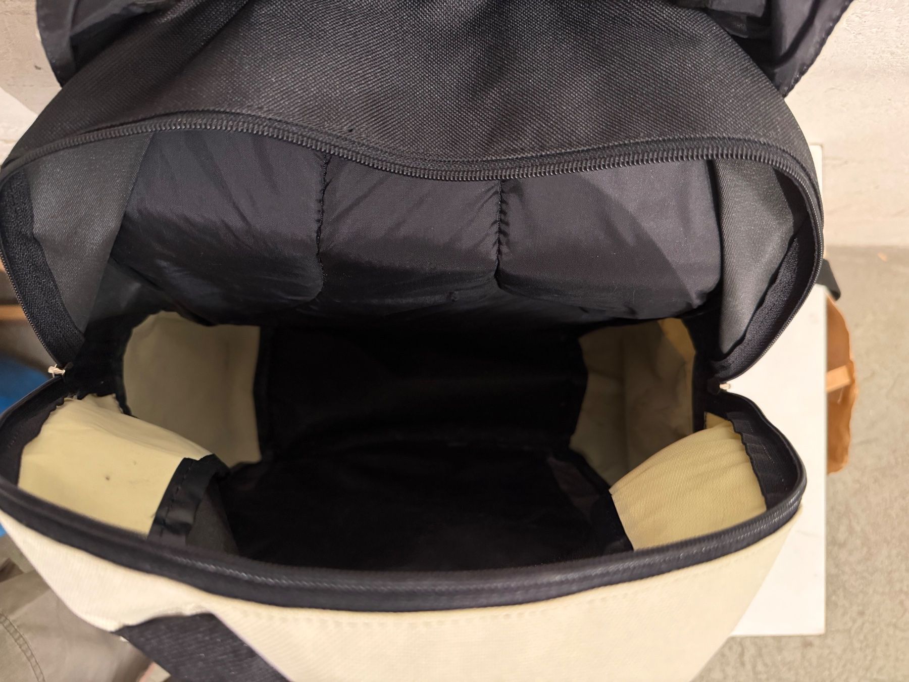 Rucksäcke: Rucksack   -  neuwertig - sehr leicht – Gebraucht aus Bern von rewe45 7