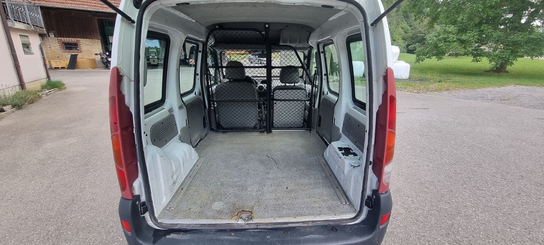 Renault Autos: Renault Kangoo 1.9 4x4 – Défectueux à Oberriet SG par Px_ 2
