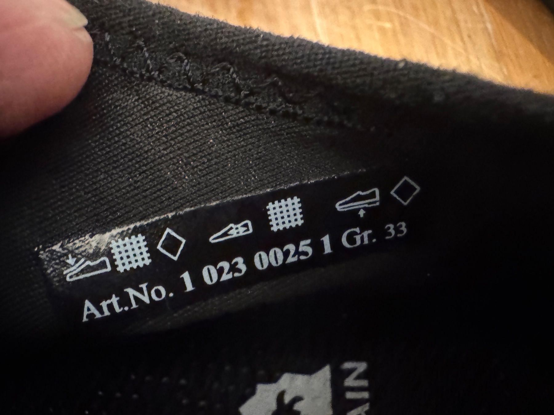 Schuhe für Jungen: Badeschuhe Grösse 33 – Gebraucht aus Spiez von chri-ga 4