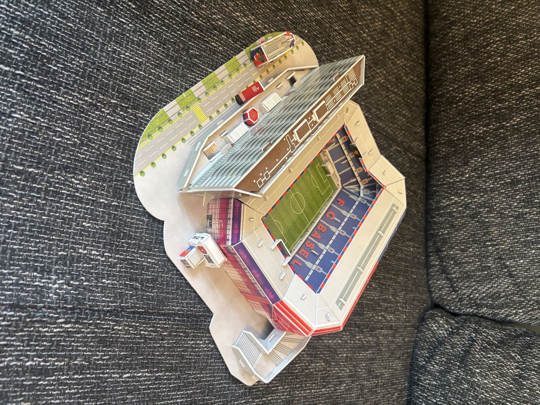 Kits de montage: Fc Basel Stadion – D'occasion à Dornach par Fargo27 1