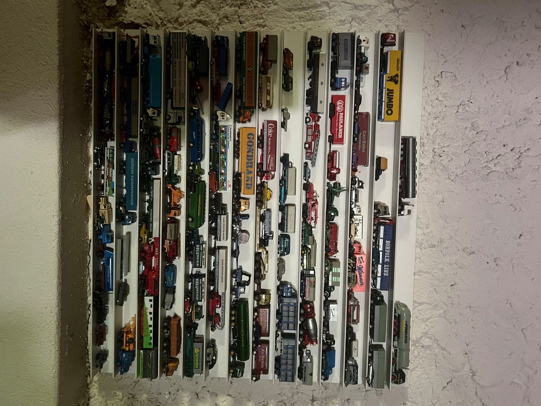 Voitures modèles: Diverse Modellfahrzeuge Gr. 1:87 – D'occasion à Horgen par momo24Horgen