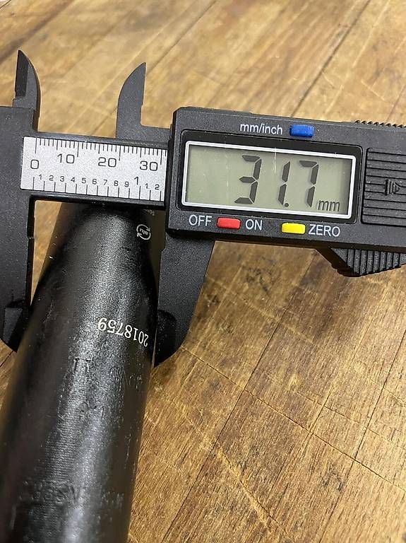 Pezzi di ricambio: Sattelstütze – Usato da Adliswil venduto da Pfiff2204 3