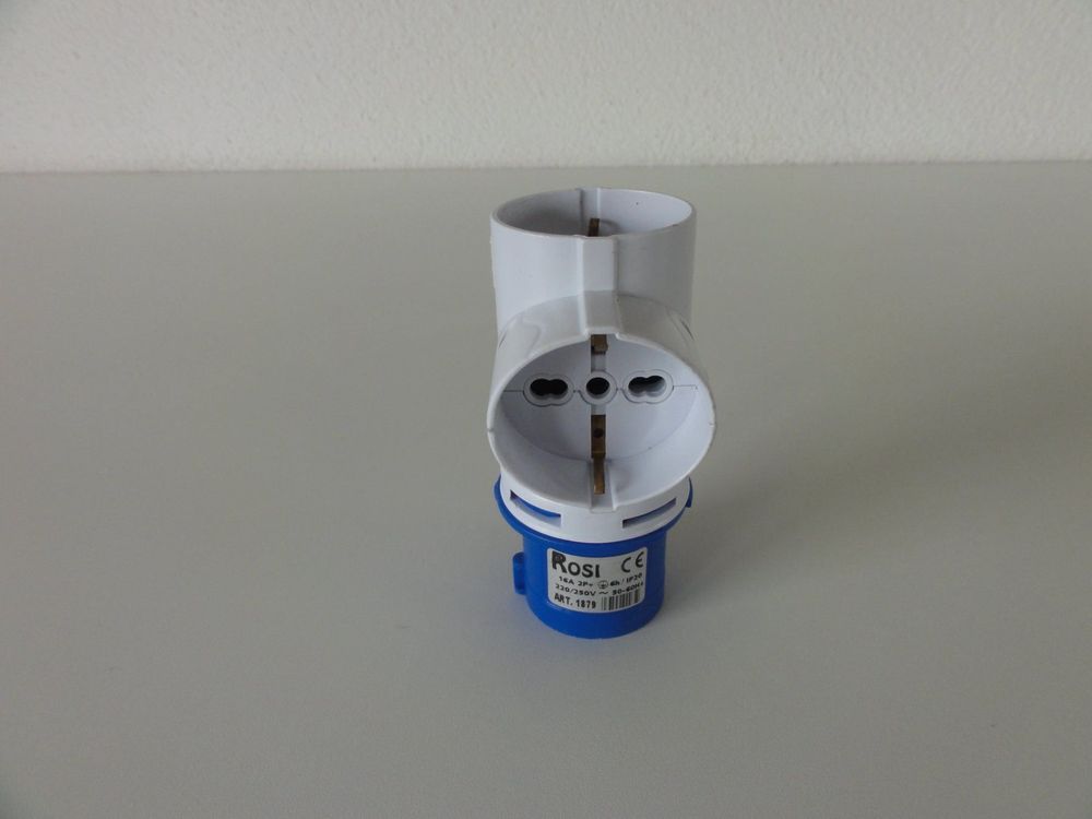 Stecker: Elektro Stecker – Gebraucht aus Schenkon von Movieplanet