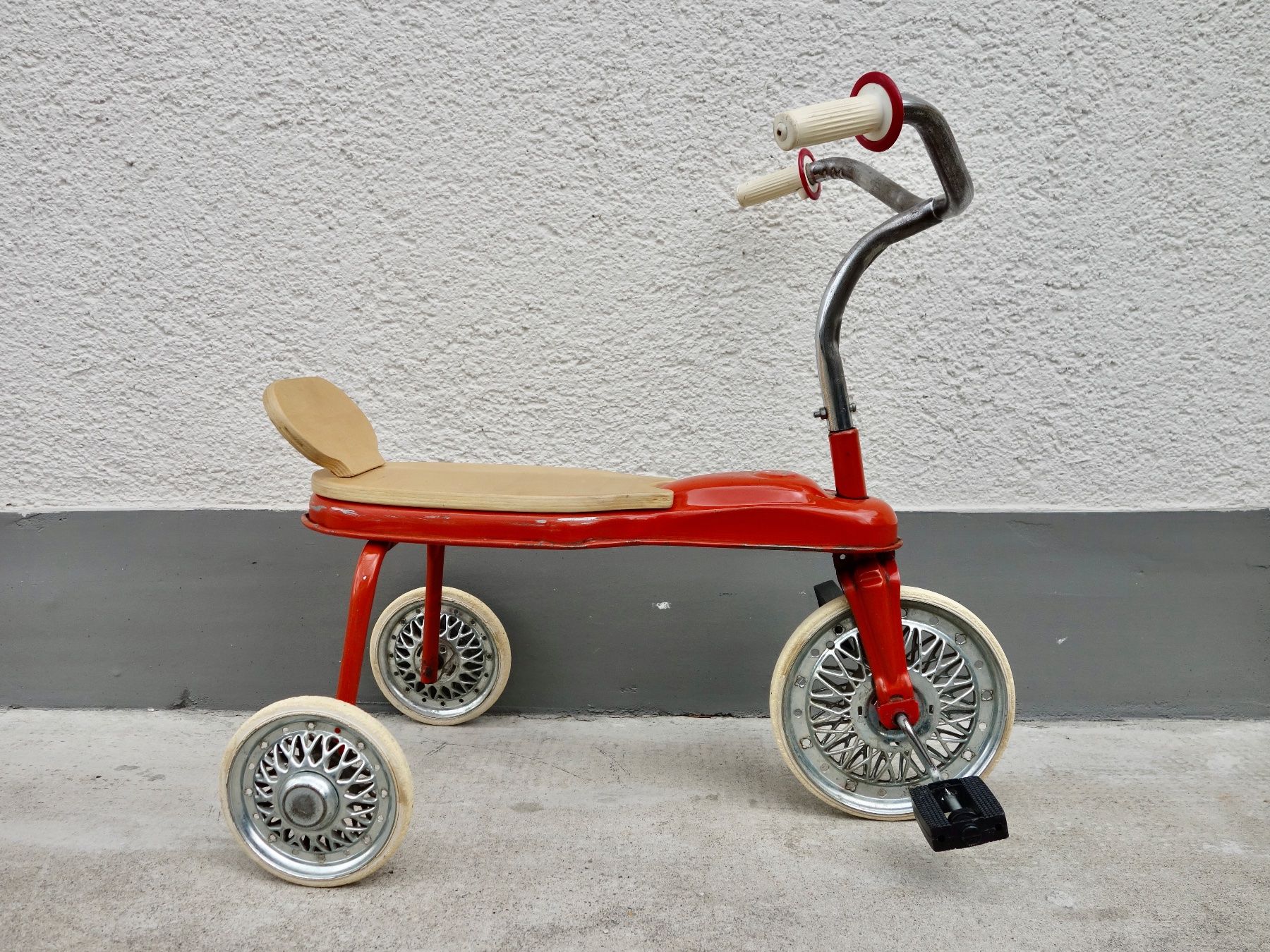 Fahrzeuge für Kinder: Vintage Dreirad 60er/70er Jahre – Gebraucht aus Kerzers von wisaundso 2