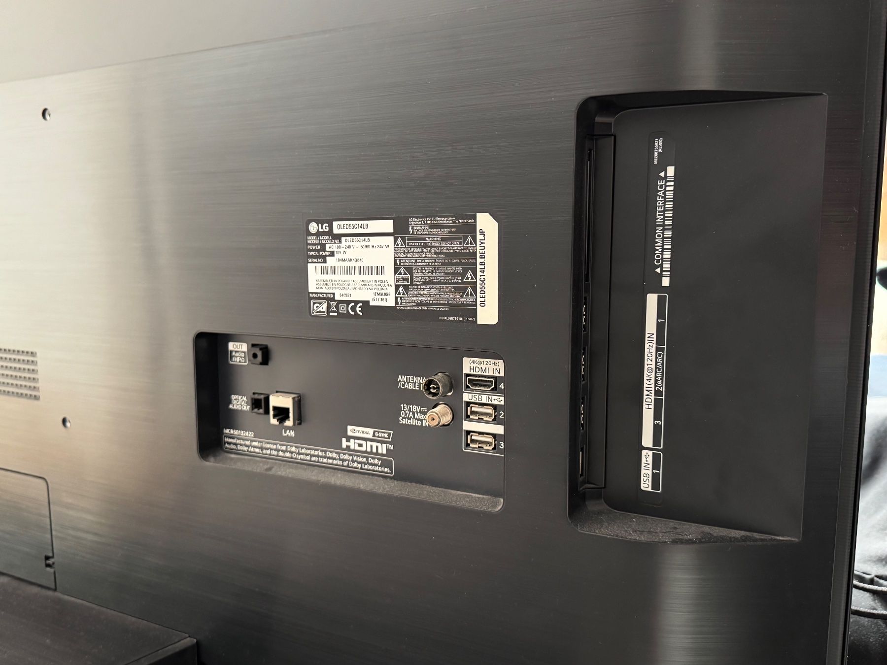 LG Televisori: LG OLED C1 55" - Defekt Mainboard - Panel OK, OVP & Remote – Difettoso da Zürich venduto da aco_h95q 2