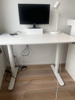 Schreibtisch höhenverstellbar elektrisch weiss gebraucht