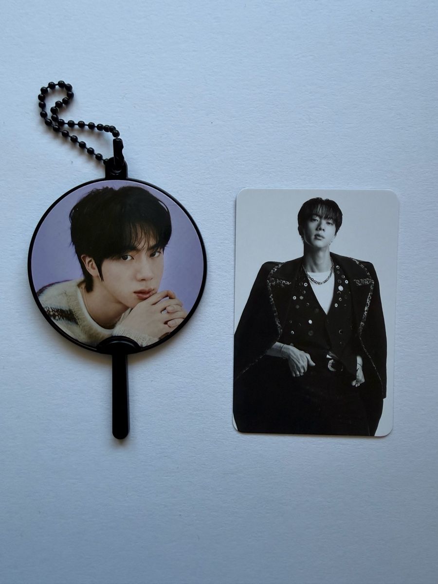 Sammelbilder & Trading cards: BTS - Jin photocard & mini picket – Neu (gemäss Beschreibung) aus Belp von silverlight88