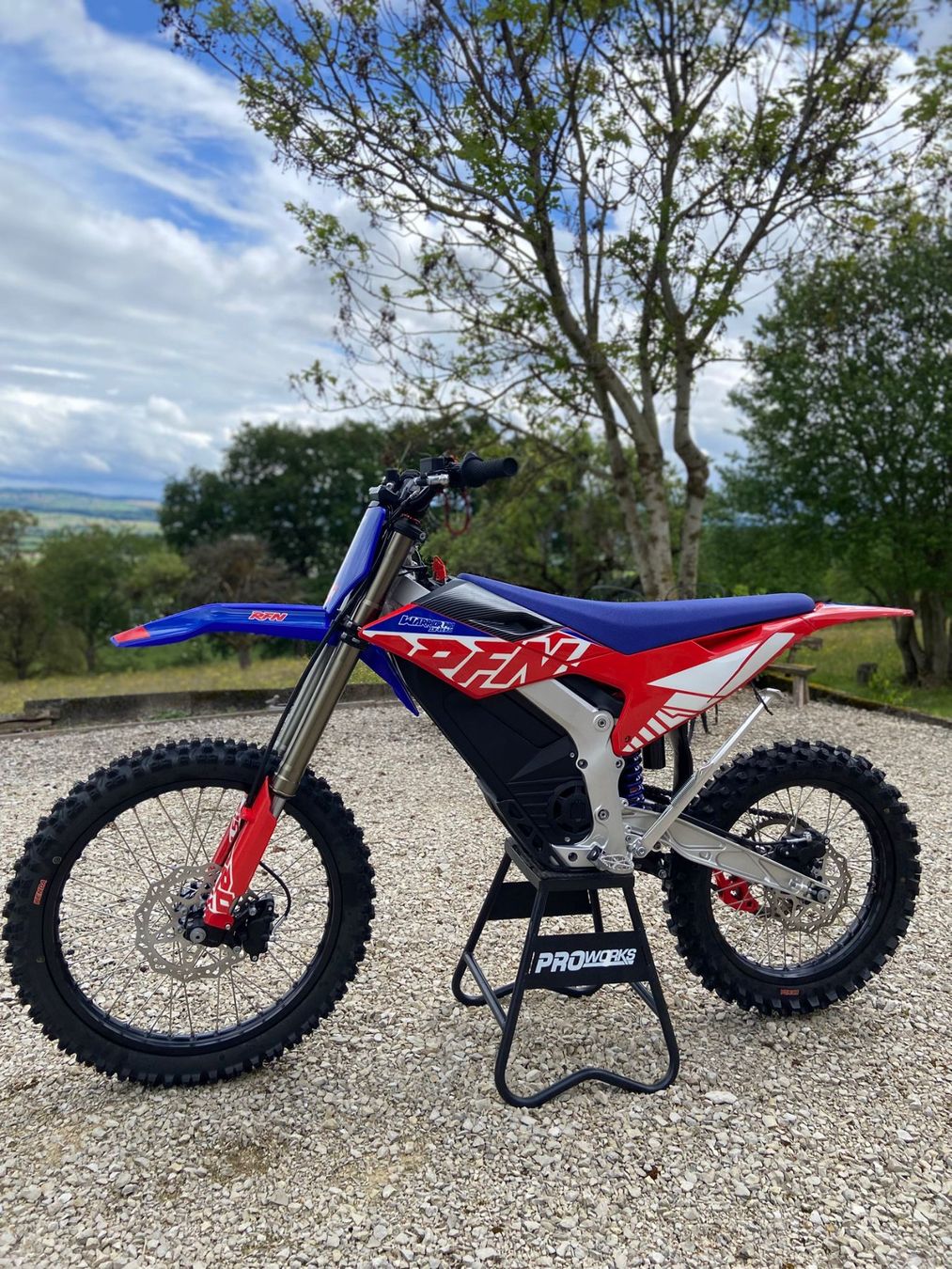 Enduro: RFN WARRIOR PRO SX-E15 Plus – Nuovo e nell'imballaggio originale da Lengnau BE venduto da Moritz1991