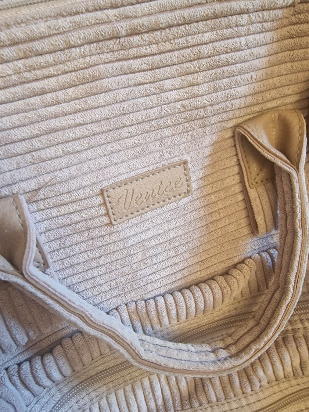 Zaini: Rucksack der Marke Venice in Rosa – Usato da Rheineck venduto da Namaste 1