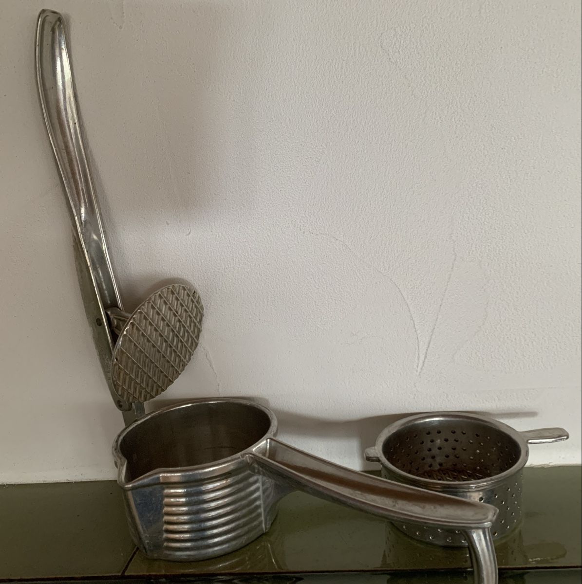 Küchengeräte: Vintage Zitruspresse LISSY – Gebraucht aus Egg b. Zürich von ohtannenbaum 2