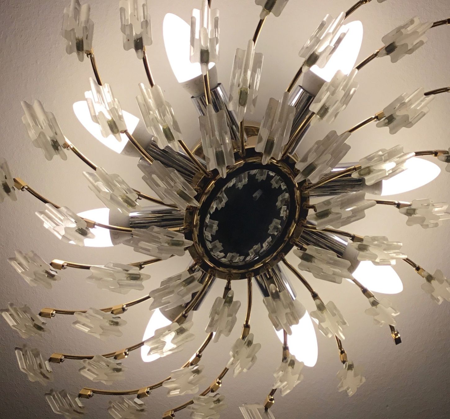 Lampade: Wand oder Deckenlampe Sunburst Mid Century – Usato da Schlieren venduto da Jeajet