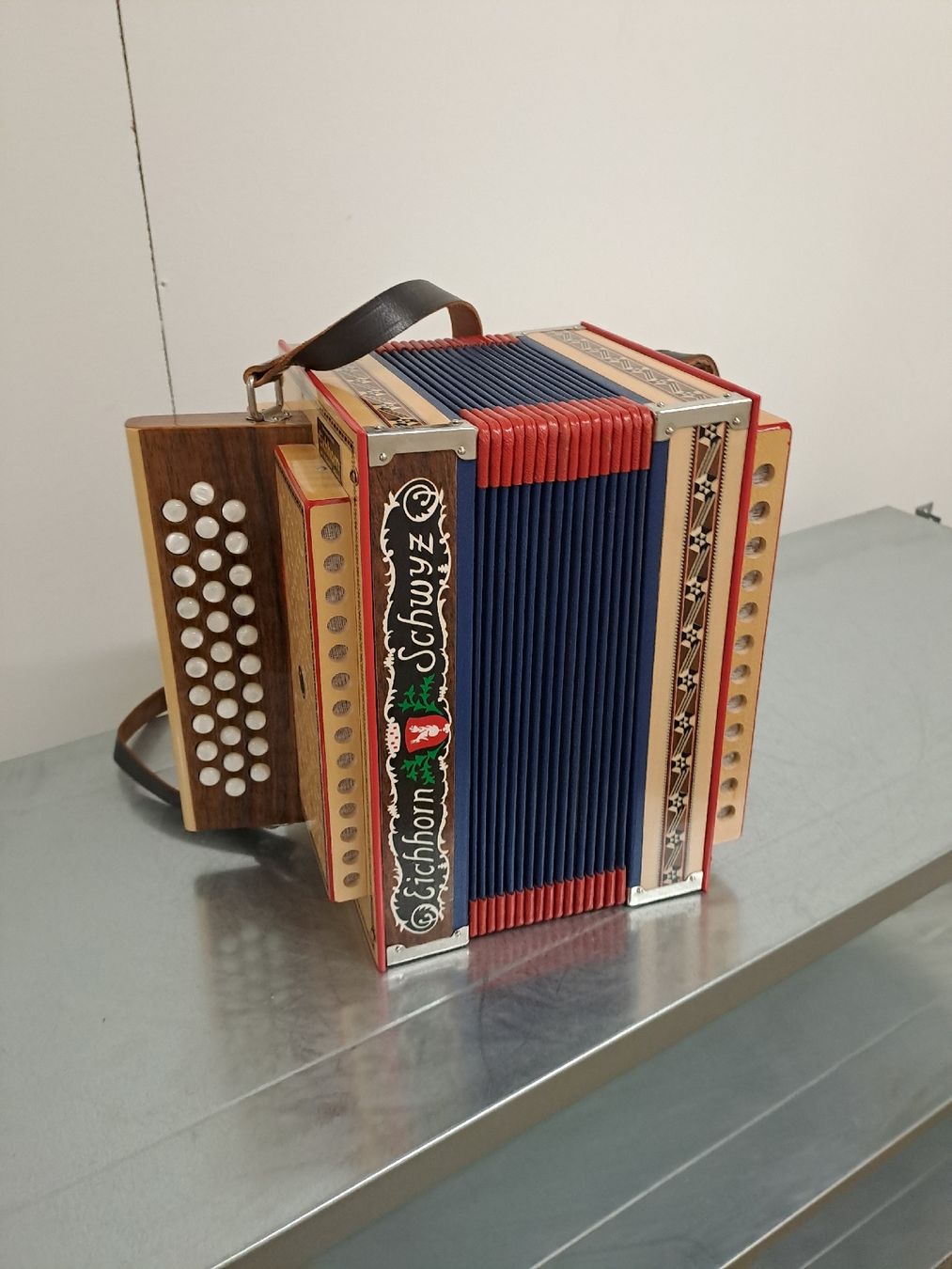 Eichhorn Musikinstrumente: Eichhorn orgeli  – Gebraucht aus Villeneuve von BibiVintage 8