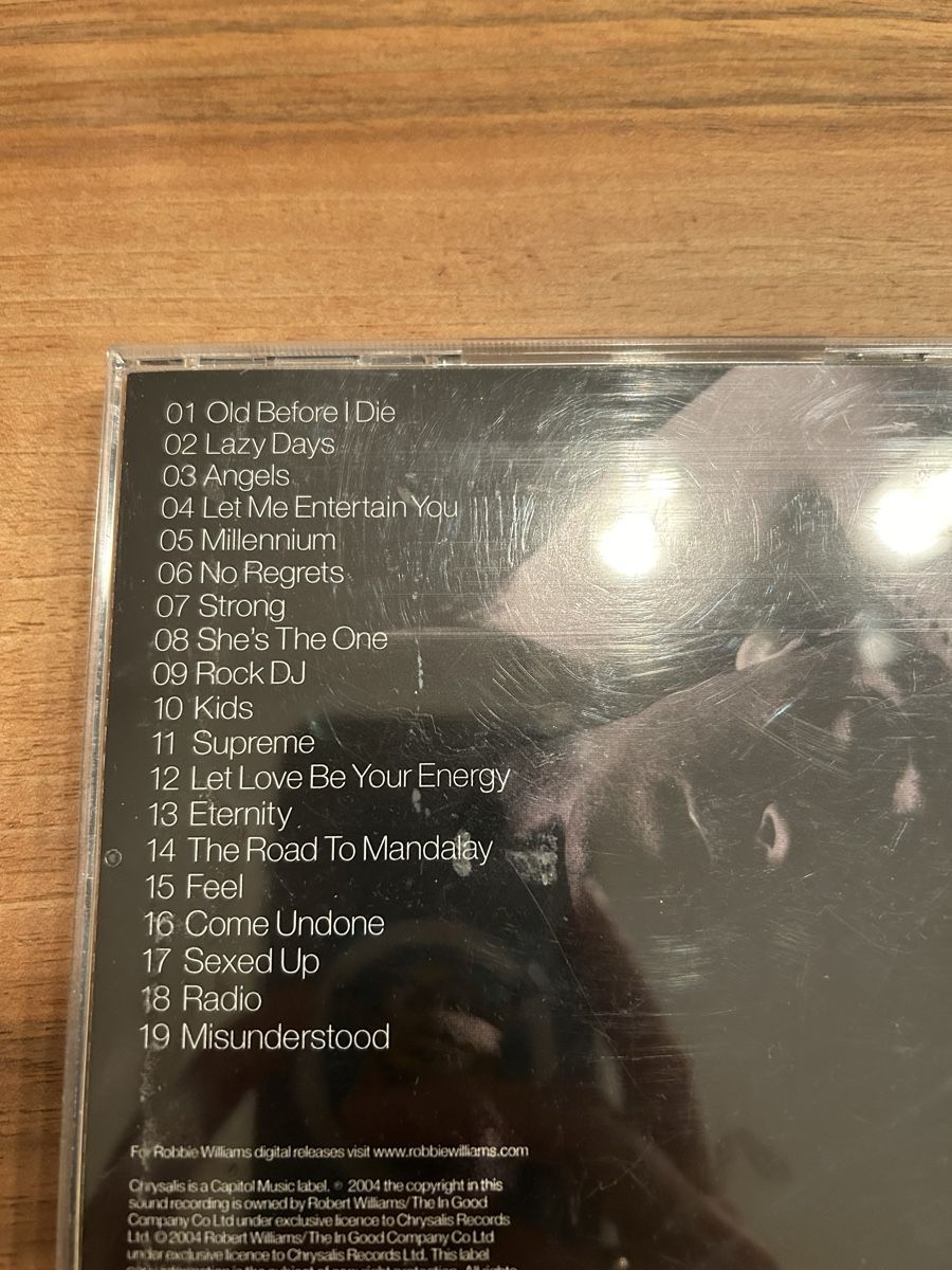 CD: 2 CDs  Robbie Williams – Usato da Zürich venduto da keinweiss 2