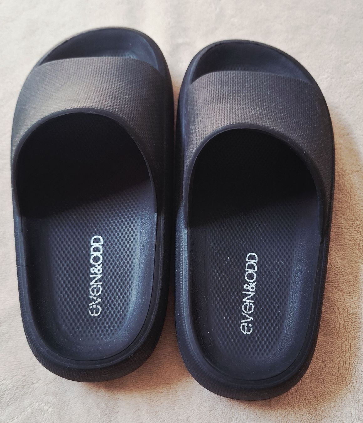 Scarpe per ragazze: Badeschuhe EVEN&ODD schwarz Grösse 35-36 – Usato da Bolken venduto da nova88 2
