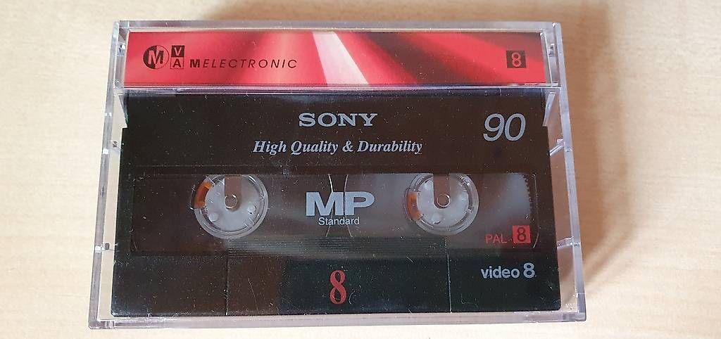 Musicassette: Video 8 Kassetten – Usato da Basel venduto da storchenricardo 2