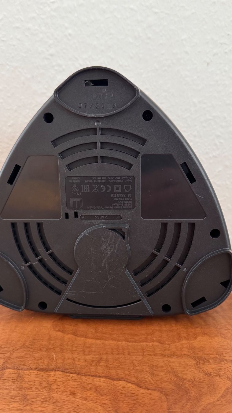Bosch Caricatori & Batterie: Bosch - AL 3640 CV, Neuwertig – Usato da Luzern venduto da serchon 3