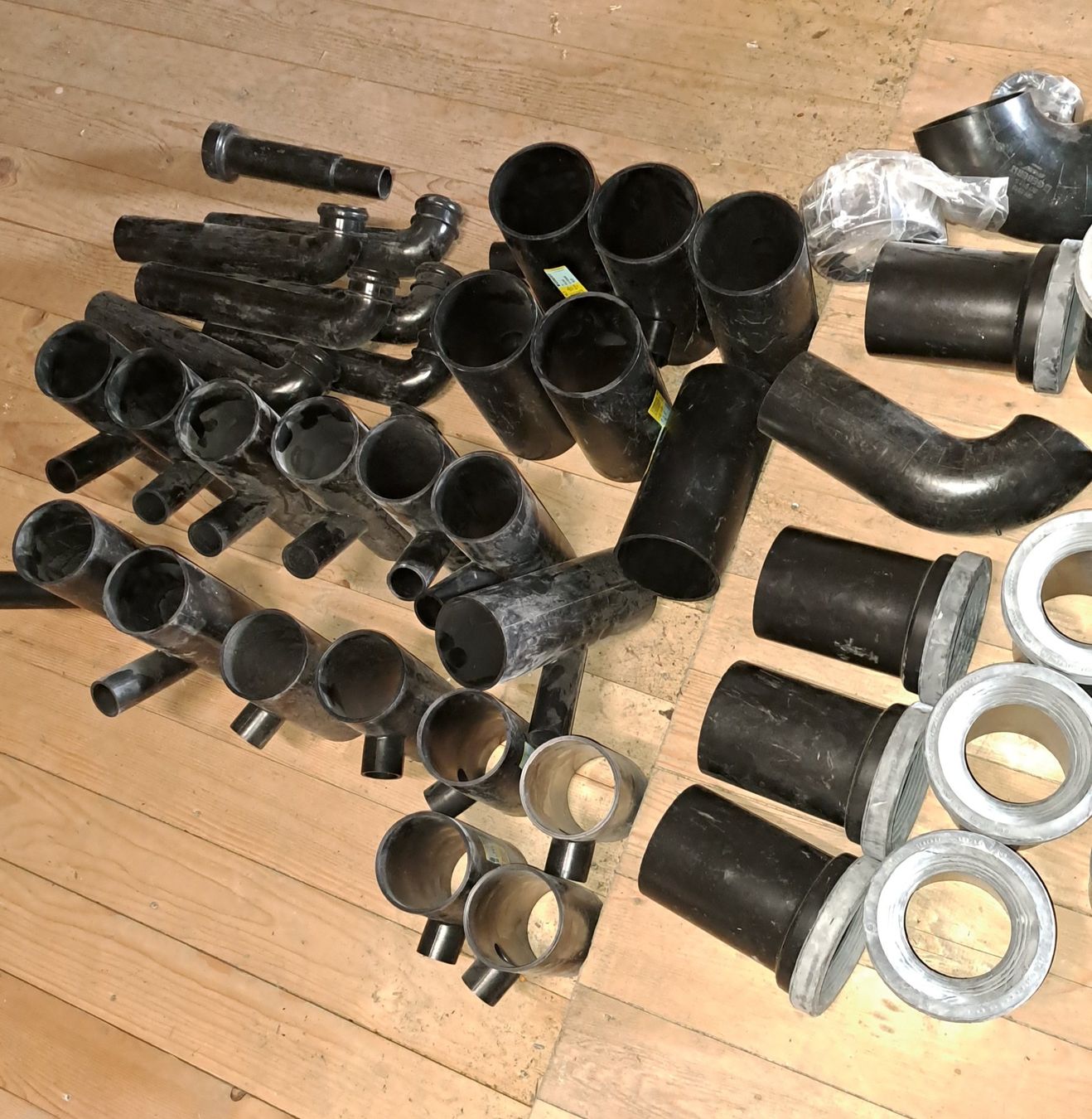 WC: Sanitär Materiall – Usato da Eschlikon TG venduto da ambus75 3