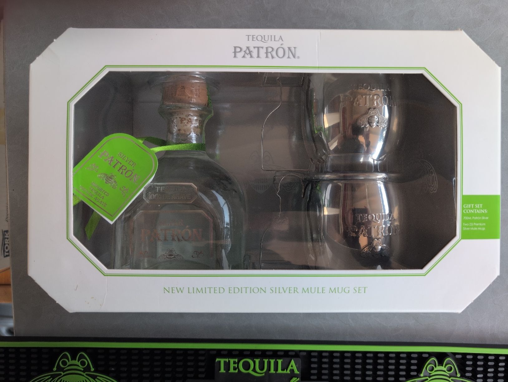 Sonstiges: Patron Silver Set limitierte Edition Geschenkset + Bar Matte – Neu und originalverpackt aus Waltenschwil von Andy.Z01 1