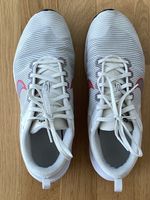Nike Turnschuhe / Sportschuhe Gr. 42.5 (27 cm)