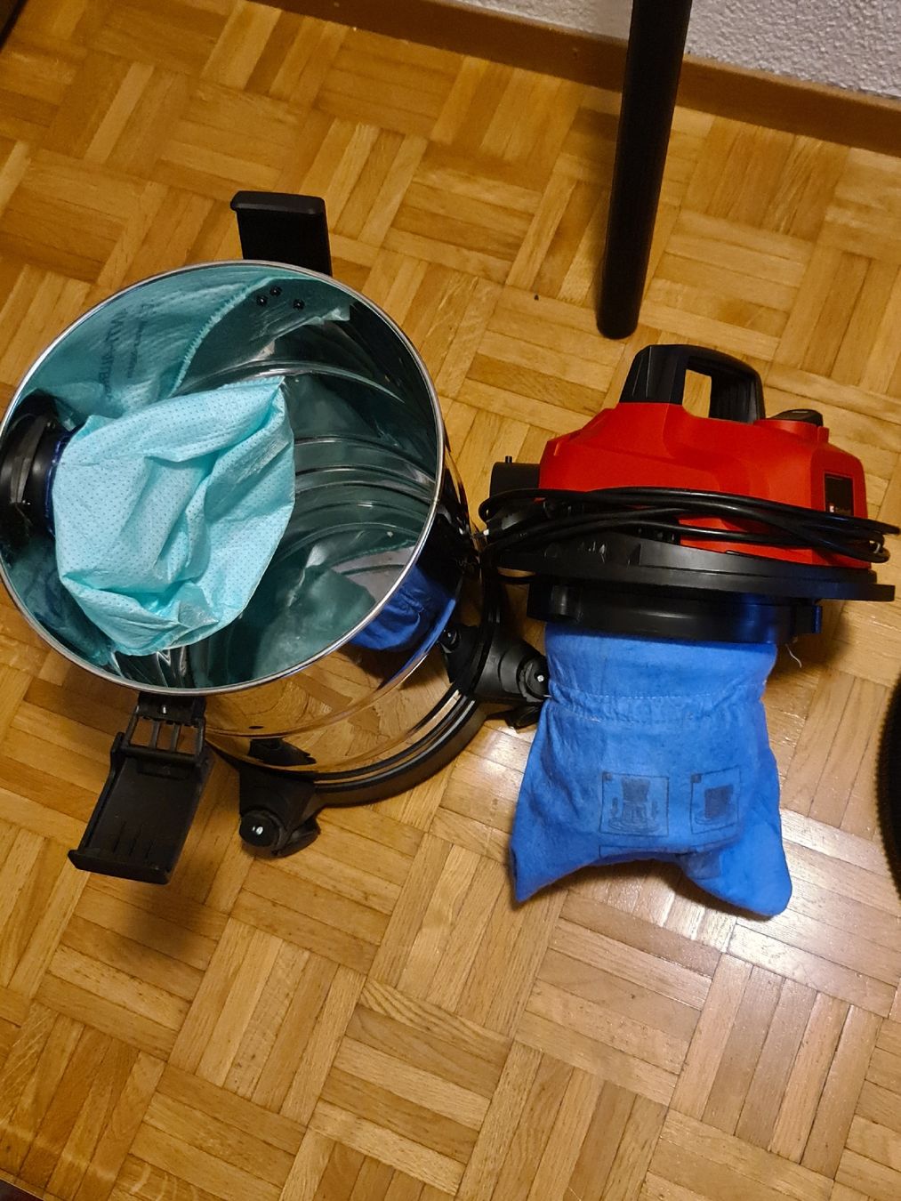 Einhell Staubsauger & Zubehör: Einhell Nass-Trockensauger TC-VC 1820 S – Neu (gemäss Beschreibung) aus Thun von erh_fs86 3