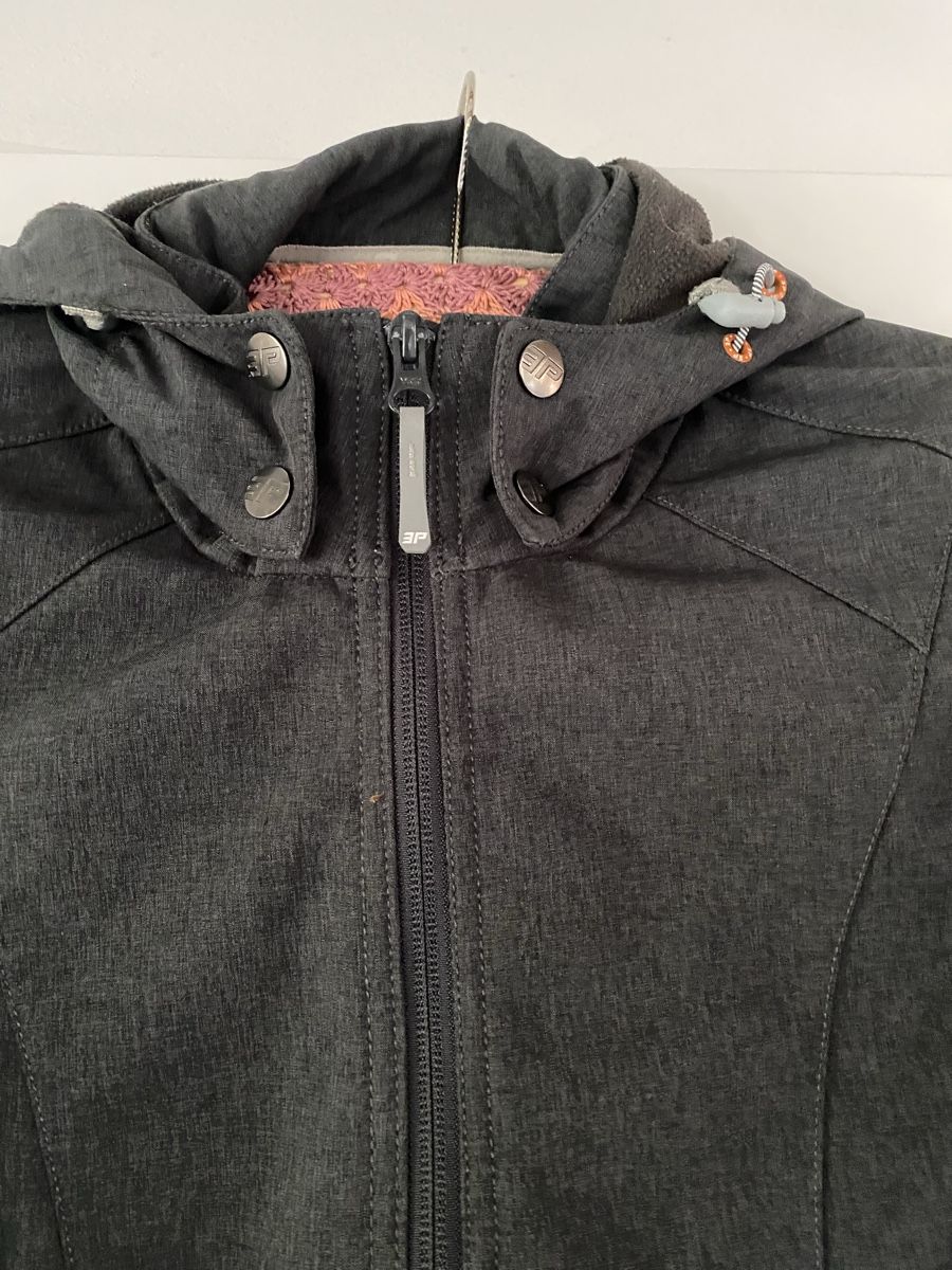 Icepeak Giacche: Softshell Jacke ICEPEAK Damen, Gr.42 anthrazit – Usato da Elgg venduto da aca_gg8x 1