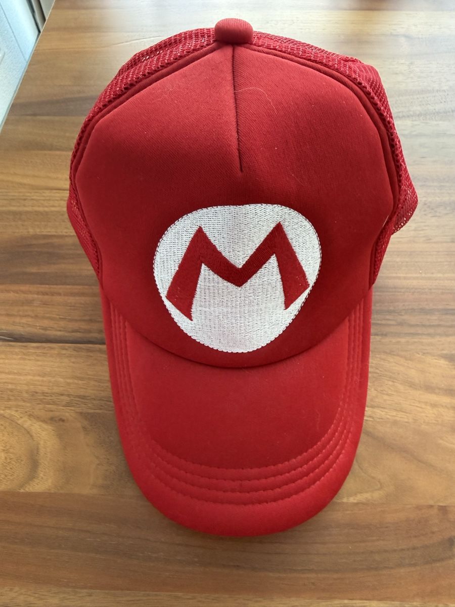 Hüte, Mützen & Caps: Super Maio Cap Trucker – Neu (gemäss Beschreibung) aus Dübendorf von CellarSeller