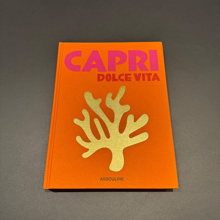 Assouline Capri Coffee Table Book (Gebraucht) in Zürich für CHF 85