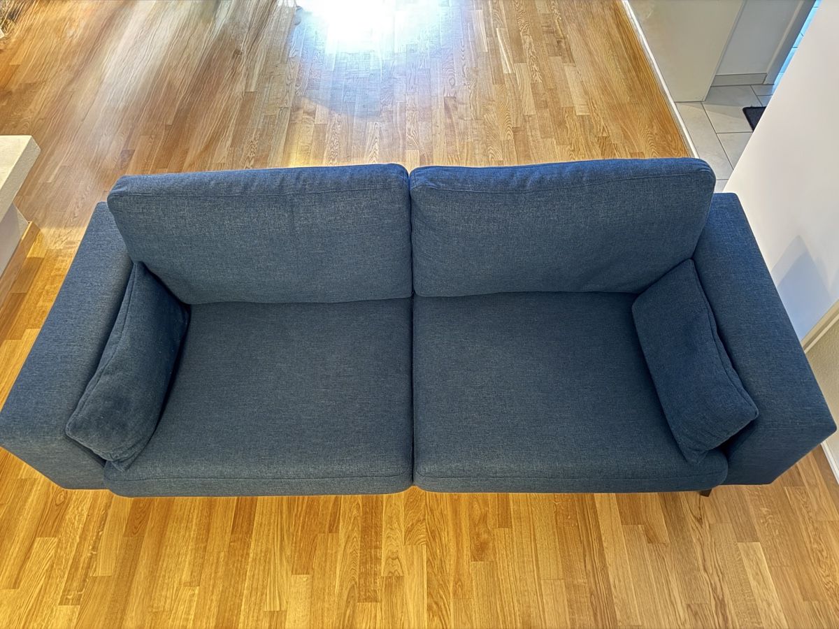 Micasa Divani: 2x Sofas Couch im Set Stoffsofa dunkelblau & hellblau – Usato da Gelterkinden venduto da murattibox