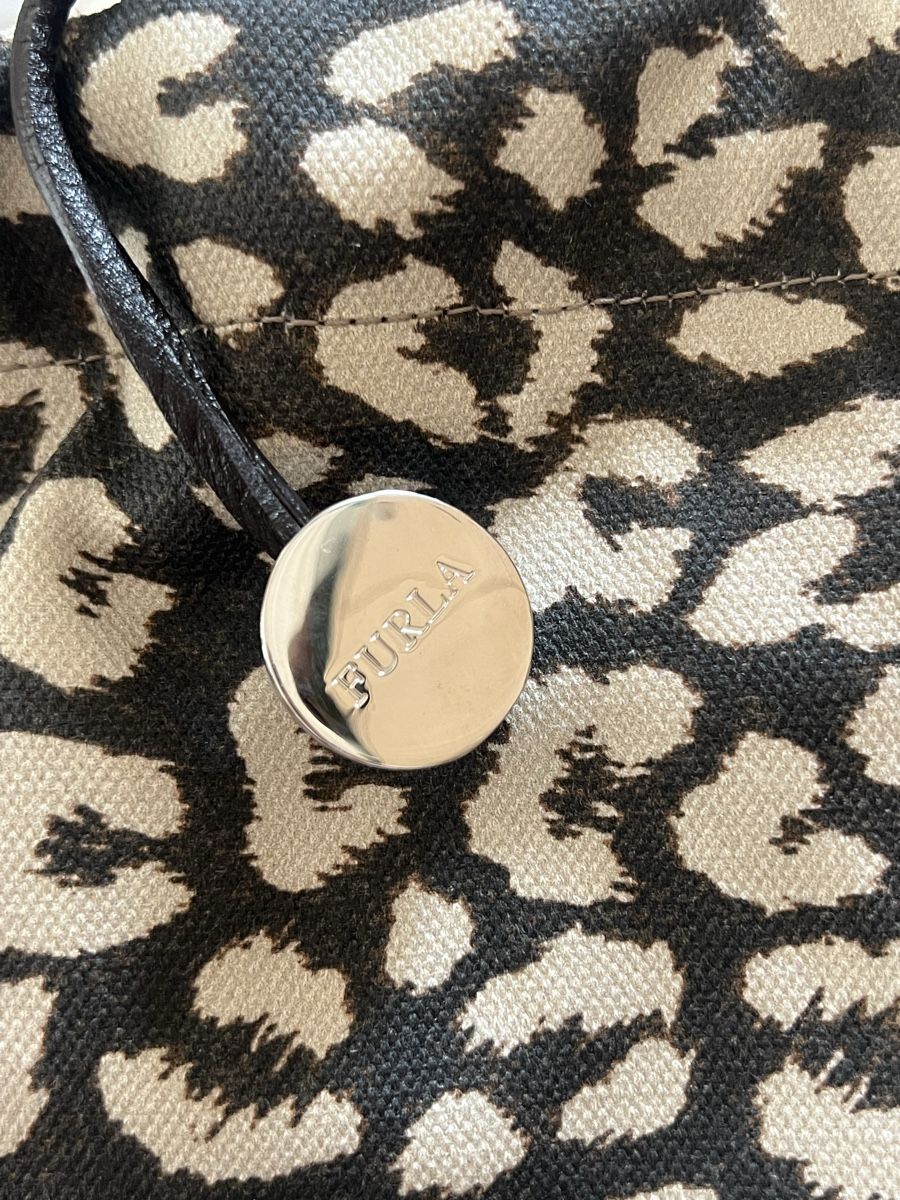 Furla Borse da donna: Furla Handtasche Leo Muster – Usato da Illnau venduto da evelineundamelie 2