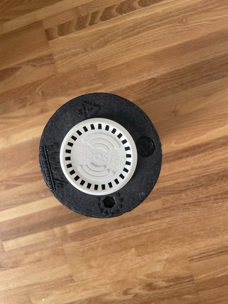 Blackroll Dispositivi per massaggi: Blackroll Booster Slim (Vibrierende Blackroll) – Usato da Basel venduto da lou.schneider 2