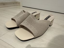 ✨Neu✨Damen Pantoletten Fashion beige Grösse 37 neuwertig