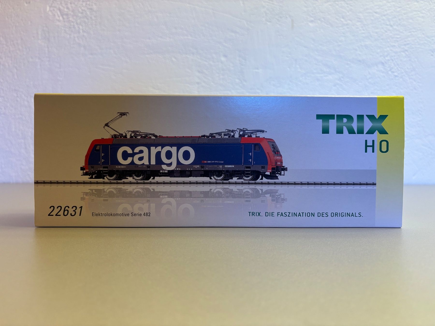 Trix Modelleisenbahnen: Trix Lokomotive Re 482 Digital – Gebraucht aus Stäfa von chris_c638 3