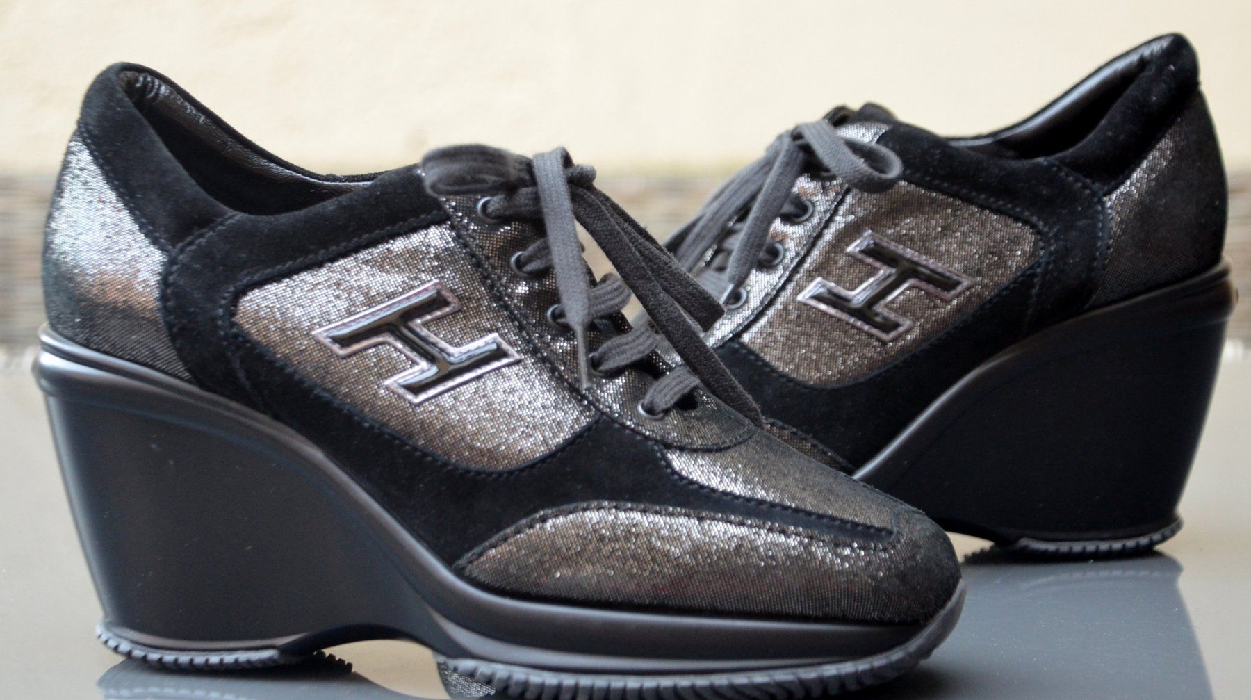 Hogan Scarpe da donna: Hogan Sneakers  .36 – Nuovo (secondo la descrizione) da Collonges venduto da arashee