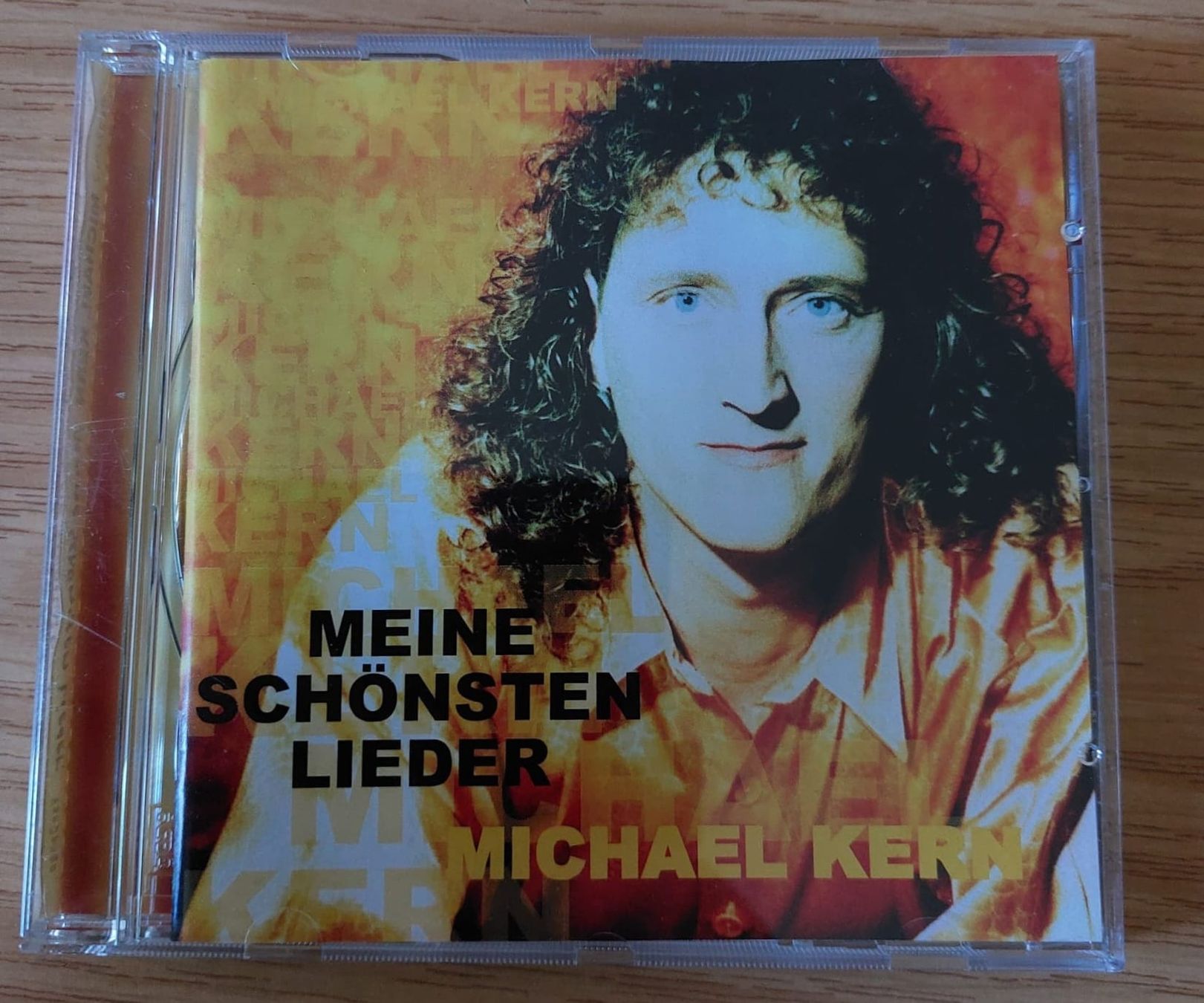 CD: Michael Kern - Meine schönsten Lieder - CD. – Usato da Urtenen-Schönbühl venduto da Kahru