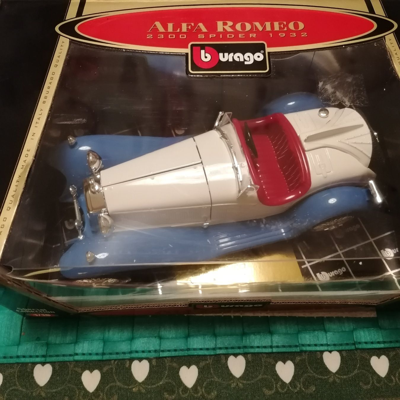 Bburago Kit di modellismo & Modellini statici: ALFA ROMEO 2300  1932 – Nuovo e nell'imballaggio originale da Mendrisio venduto da Accamuta 1