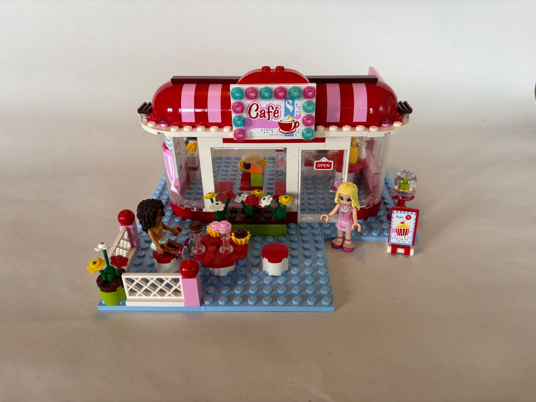 Lego Giocattoli: Lego Friends Café – Usato da Horw venduto da PhQi2 1