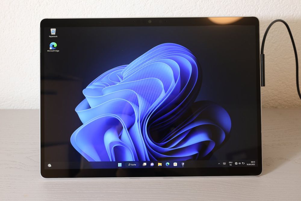 Surface Pro X, 128GB Speicher Kaufen auf Ricardo