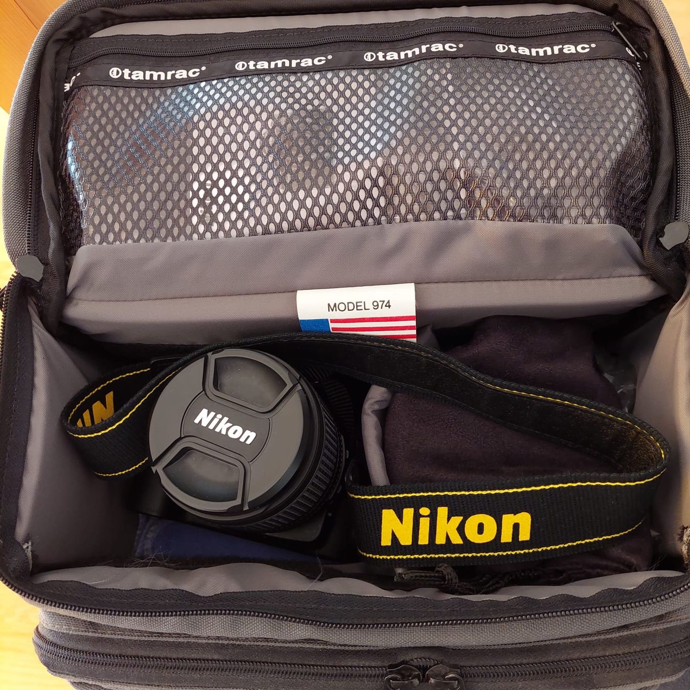 Nikon Fotocamera: Nikon D90 mit Tasche und Zubehoer – Usato da Magden venduto da OVONATOR 1