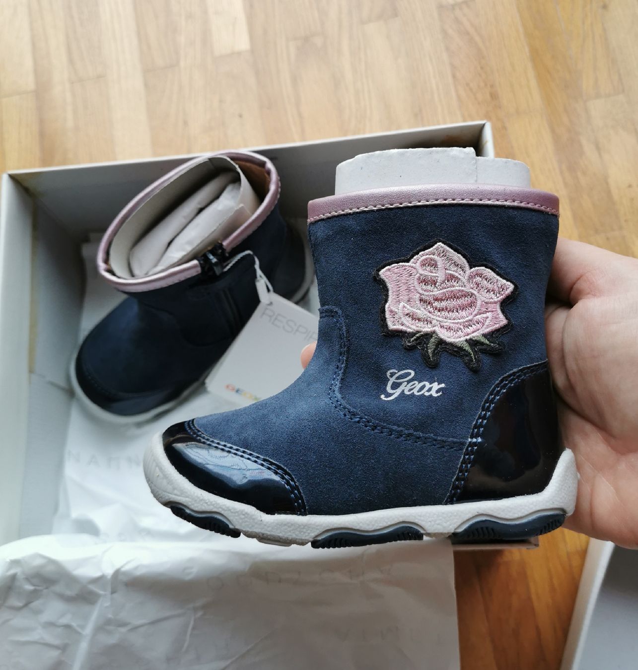 Geox Schuhe für Jungen: Neu Gr. 21 Geox Mädchen Lederstiefel – Neu und originalverpackt aus Bülach von Parickf 3