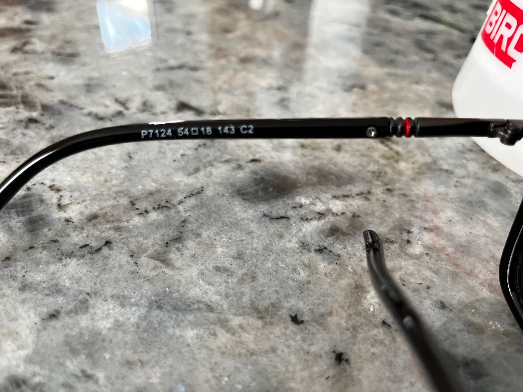 Gucci Occhiali & Lenti: Lunettes Gucci – Usato da Bevaix venduto da Kintsugi 3
