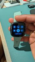 Fitbit Sense 2 in gutem Zustand zu verkaufen.