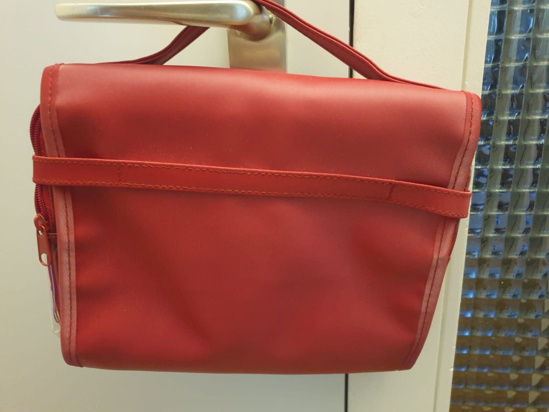 Custodie per cosmetici: Reise Necessaire – Usato da Langnau am Albis venduto da jer_pm72 1
