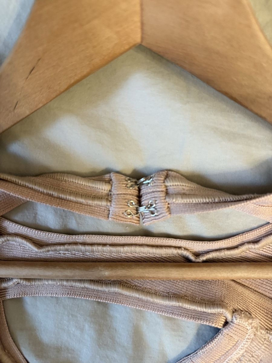 Vestiti: Hervé Léger Dress  – Nuovo (secondo la descrizione) da Genève venduto da din_8xv2 4